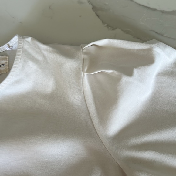 Holly & Whyte cute cream long sleeve T-shirt with bow on back - Picture 4 of 4